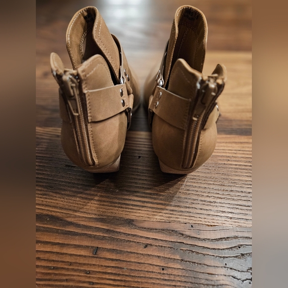 DV Dolce Vita Women's Kramer Ankle Boot 7.5 - Picture 6 of 8